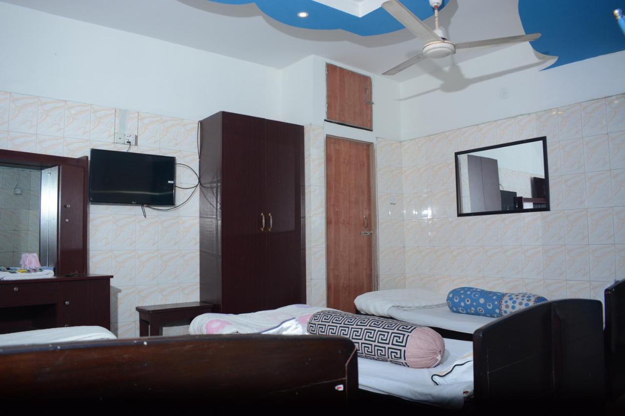 Hotel Hilton City Chittagong Extérieur photo