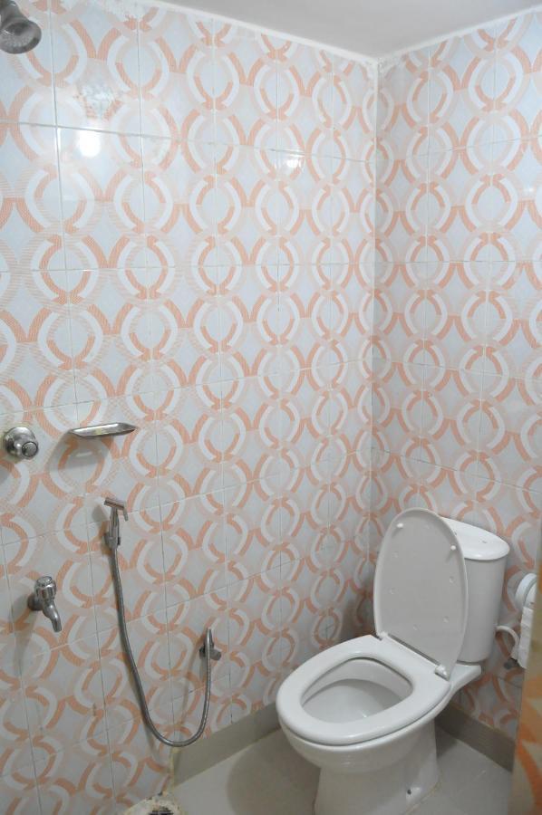 Hotel Hilton City Chittagong Extérieur photo