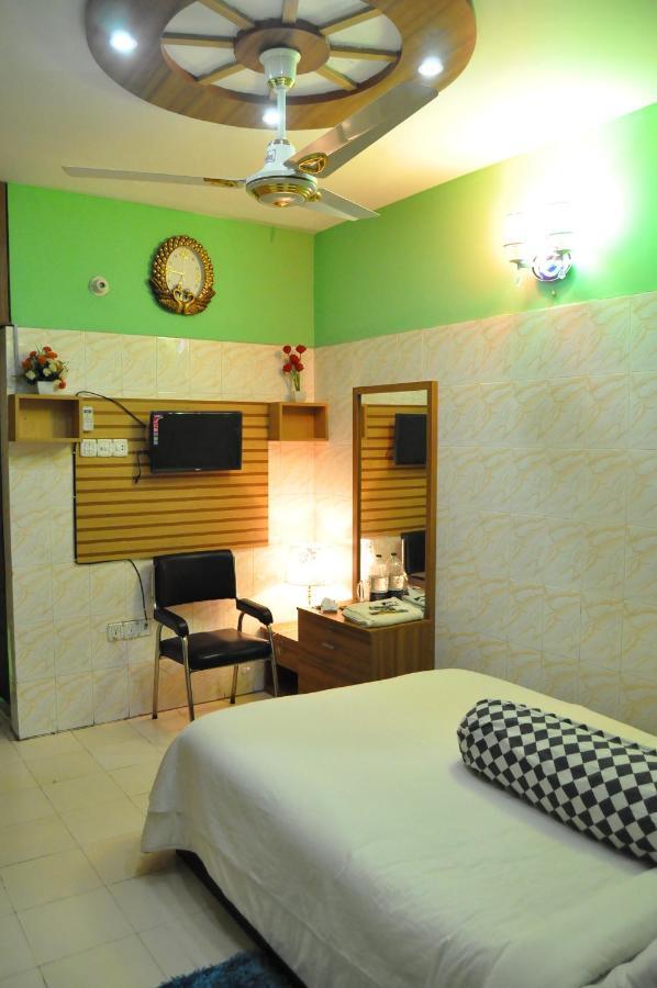 Hotel Hilton City Chittagong Extérieur photo